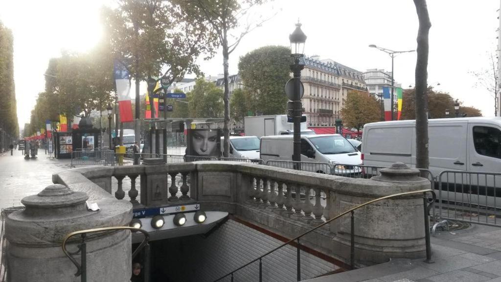 Intimate Apartment - 1Br-2P - Champs Elysees Париж Екстериор снимка